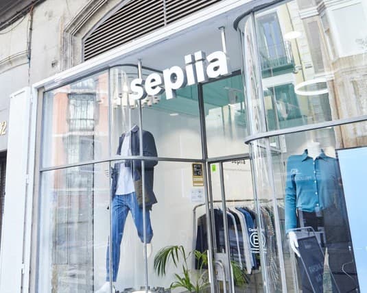 Escaparate de la tienda Sepiia en Madrid